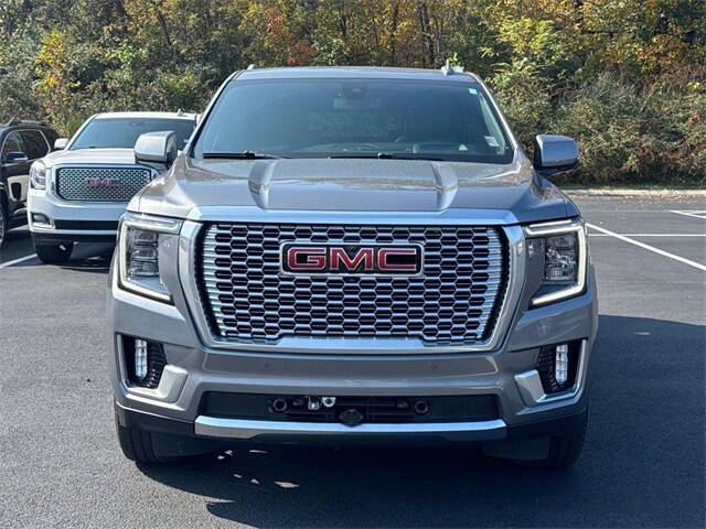 Used 2022 GMC Yukon XL Denali with VIN 1GKS2JKL8NR237990 for sale in Columbia, TN