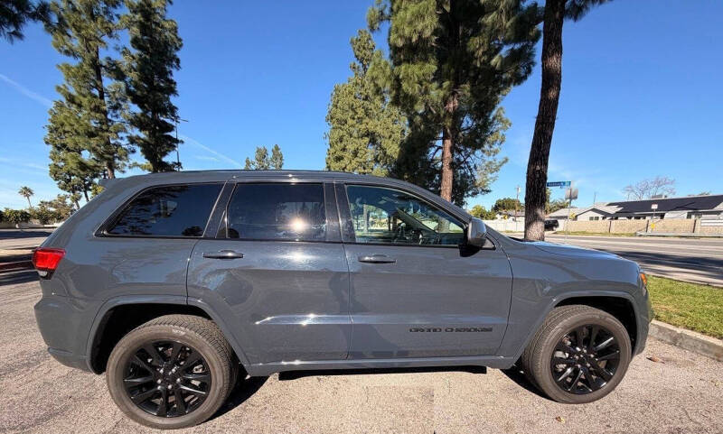 2018 Jeep Grand Cherokee Altitude