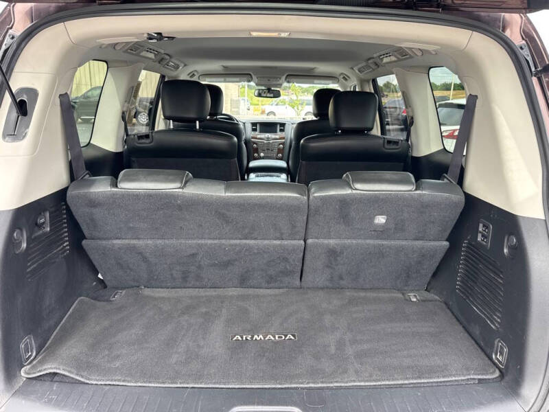 2020 Nissan Armada SV