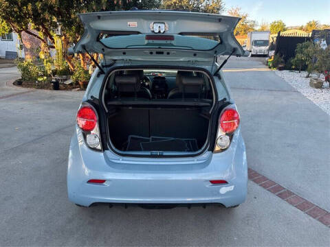 2014 Chevrolet Spark EV 1LT