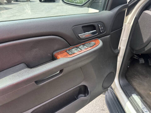 2009 Chevrolet Suburban LTZ