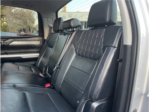 2016 Toyota Tundra Platinum