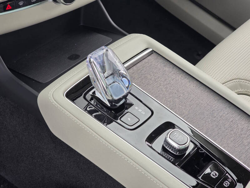 2026 Volvo XC90 B6 Ultra 7P
