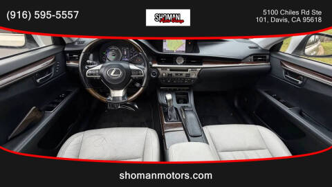 2016 Lexus ES 300h