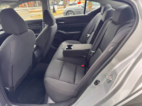 2022 Nissan Altima 2.5 S