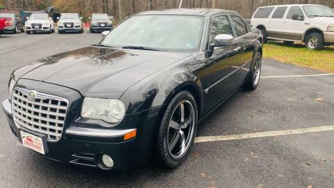 2007 Chrysler 300 for sale at MBL Auto & TRUCKS in Woodford VA