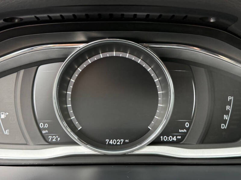 2018 Volvo V60 Cross Country T5 Premier