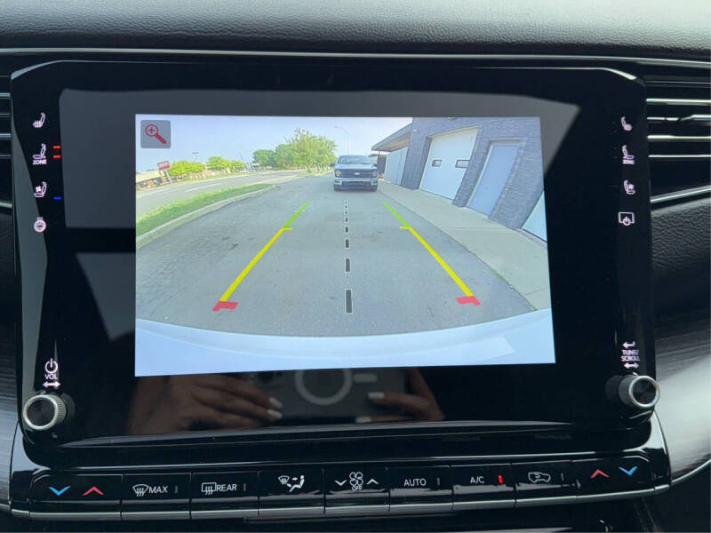 2024 Jeep Wagoneer Series III