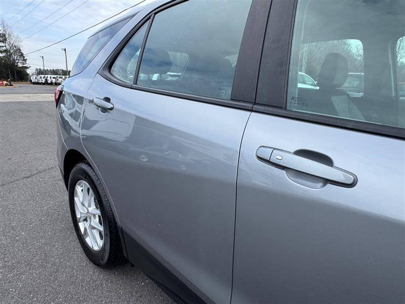 2023 Chevrolet Equinox LS