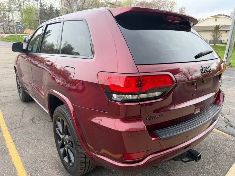 2020 Jeep Grand Cherokee Altitude