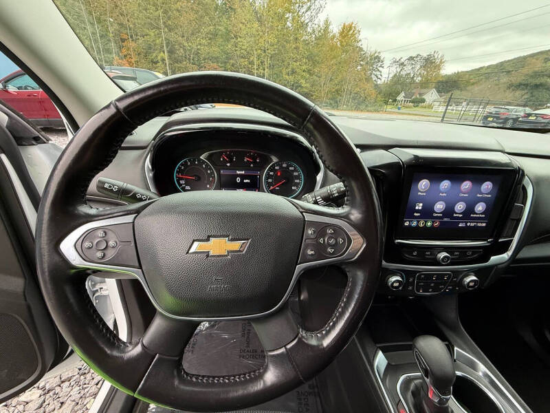 2021 Chevrolet Traverse LT Cloth