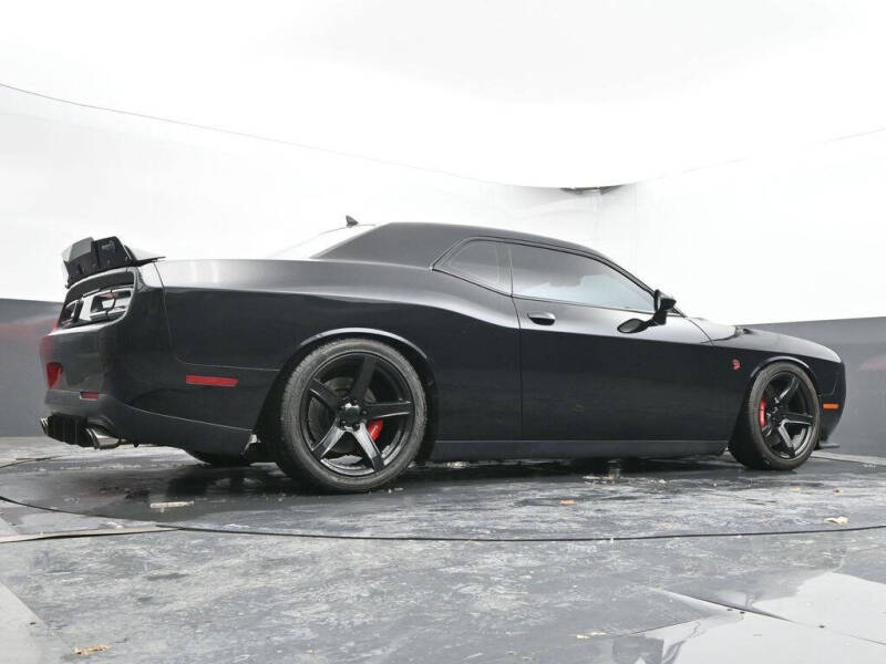 2016 Dodge Challenger SRT Hellcat