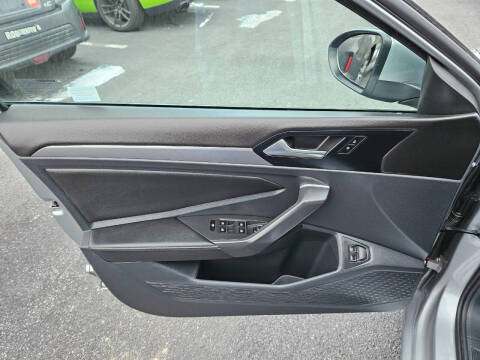 2023 Volkswagen Jetta SE