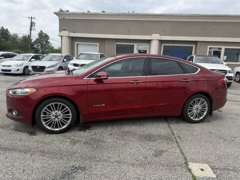 2014 Ford Fusion Hybrid SE