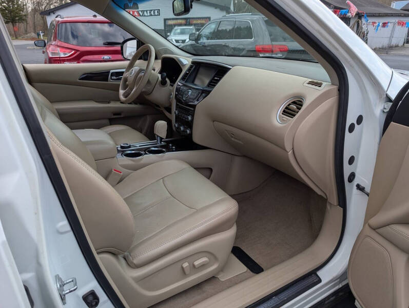 2014 Nissan Pathfinder Platinum