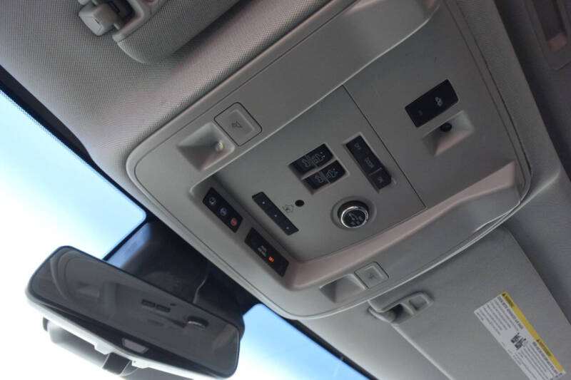 2018 Cadillac Escalade ESV Premium Luxury