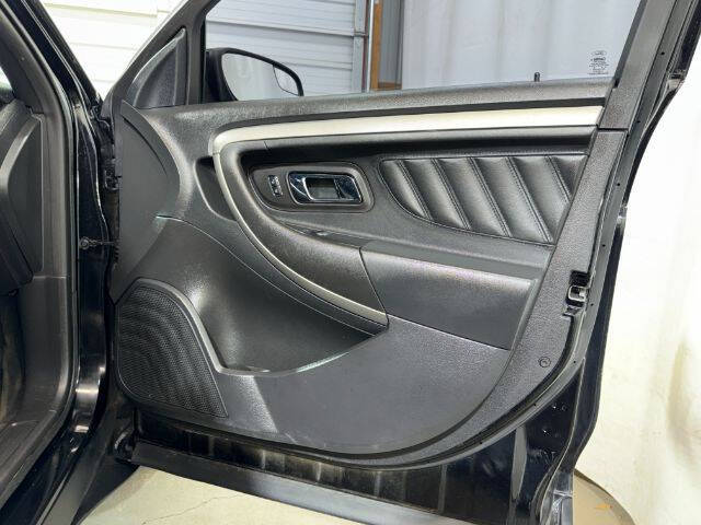 2016 Ford Taurus SEL