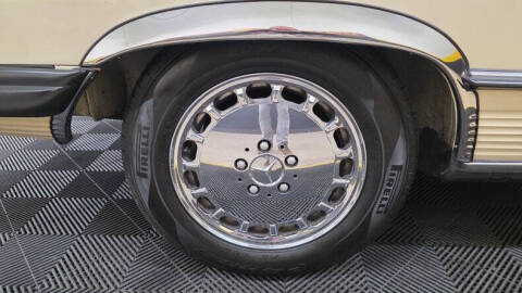 1986 Mercedes-Benz 560-Class 560 SL