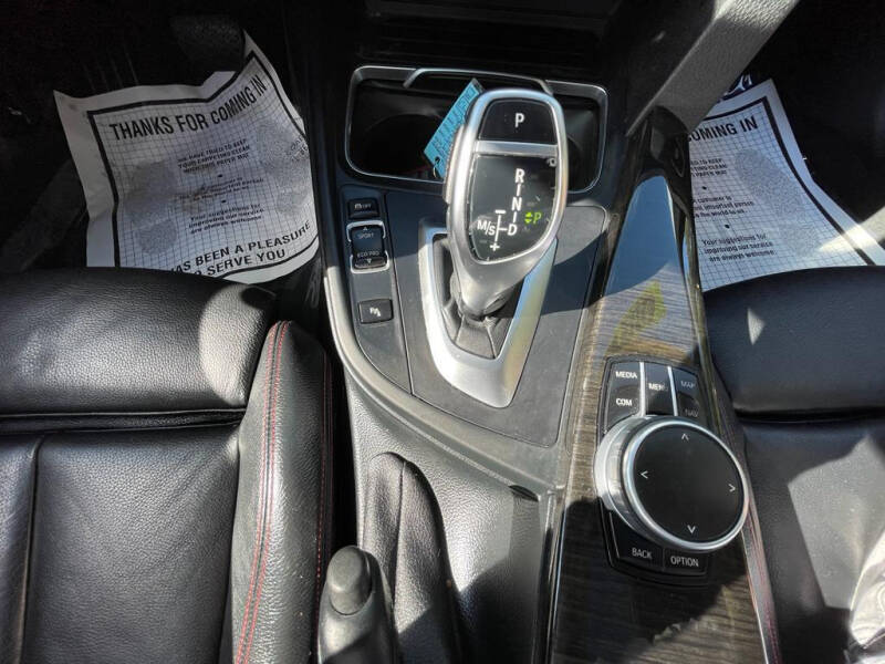 2017 BMW 3 Series 330i xDrive