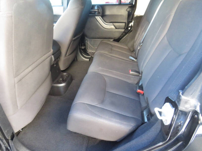 2015 Jeep Wrangler Unlimited Sport