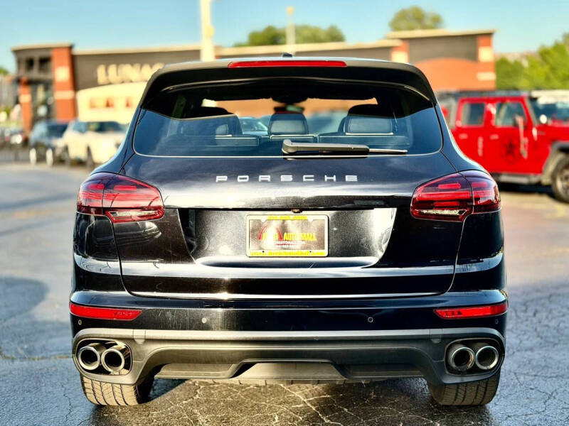 2016 Porsche Cayenne S