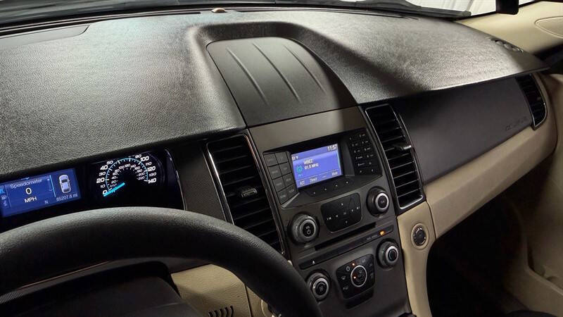 2016 Ford Taurus SE