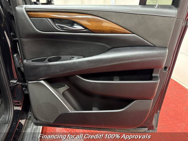 2017 Cadillac Escalade ESV Luxury