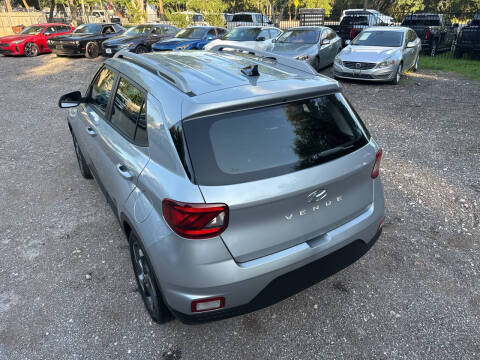 2021 Hyundai Venue SEL