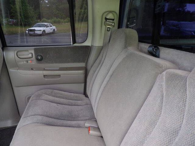 2004 Dodge Dakota SLT