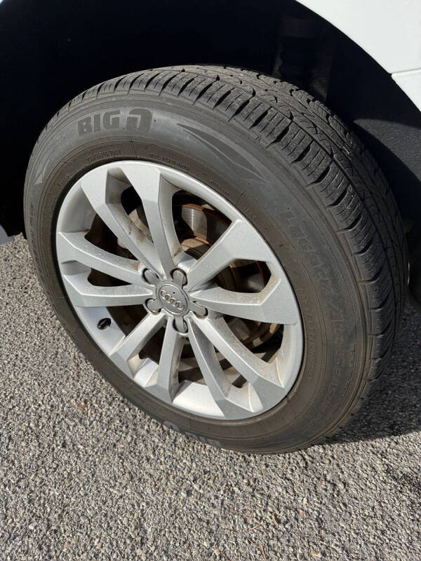 2016 Audi Q5 2.0T quattro Premium