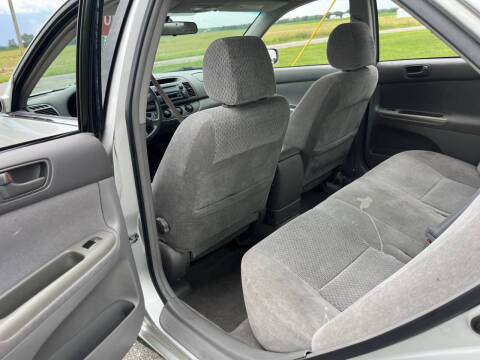 2002 Toyota Camry LE