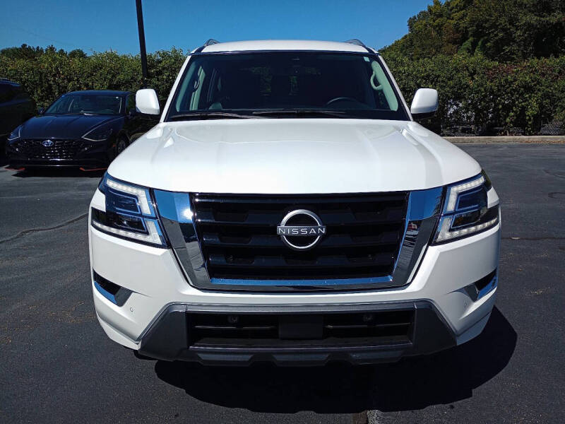 2024 Nissan Armada SV