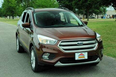 2018 Ford Escape for sale at Auto House Superstore in Terre Haute IN