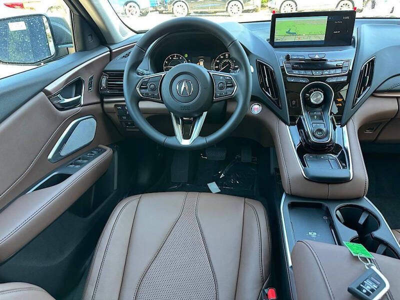 2025 Acura RDX SH-AWD w/Tech