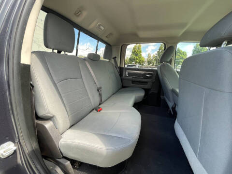 2020 RAM 1500 Classic SLT