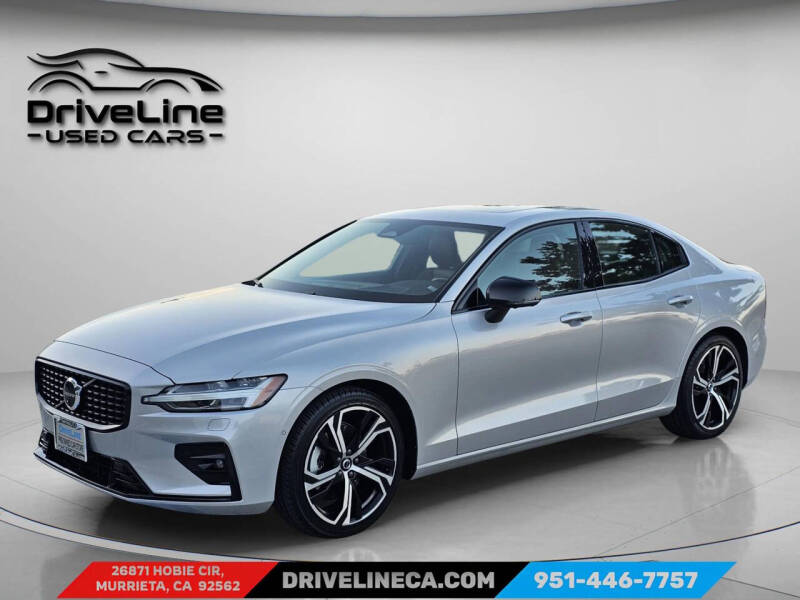 2024 Volvo S60 B5 Plus Dark Theme