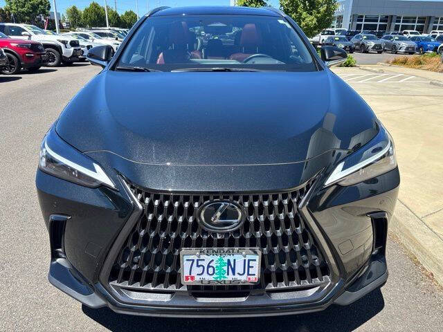 2022 Lexus NX 350h Luxury