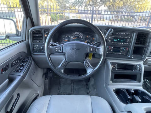 2003 GMC Yukon XL 1500 SLT