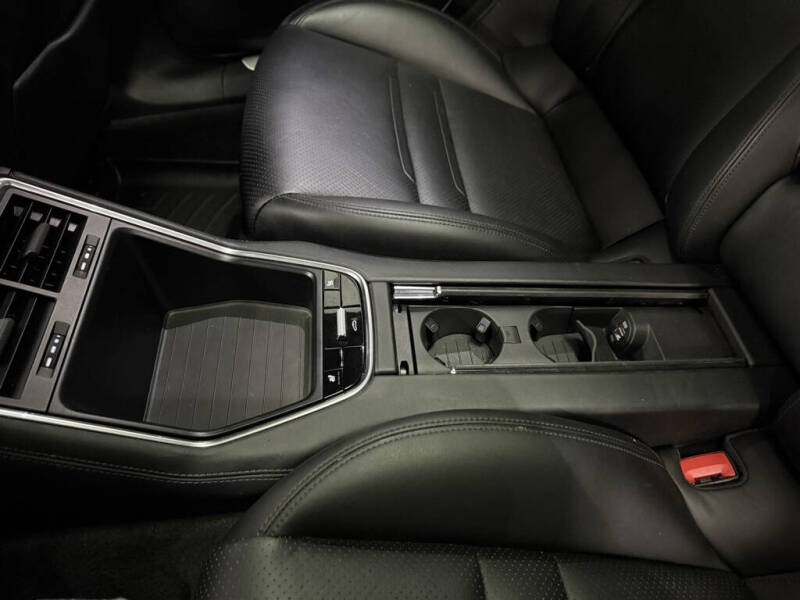 2017 Porsche Panamera 4S