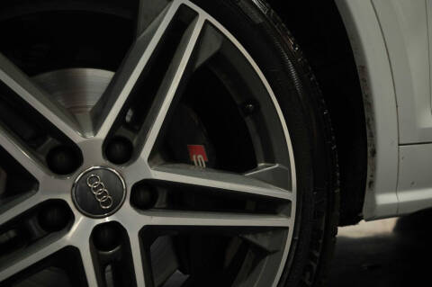 2019 Audi SQ5 3.0T quattro Premium Plus