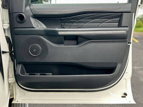 2023 Ford Expedition MAX Platinum