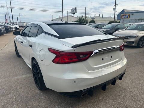 2016 Nissan Maxima 3.5 SR