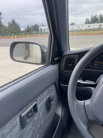 2000 Toyota Tacoma SR5