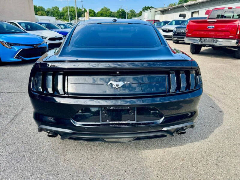 2018 Ford Mustang