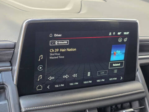2022 GMC Yukon XL SLT