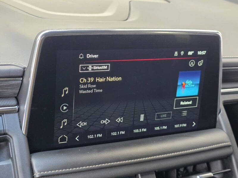 2022 GMC Yukon XL SLT