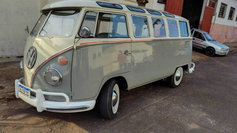 1975 Volkswagen Bus