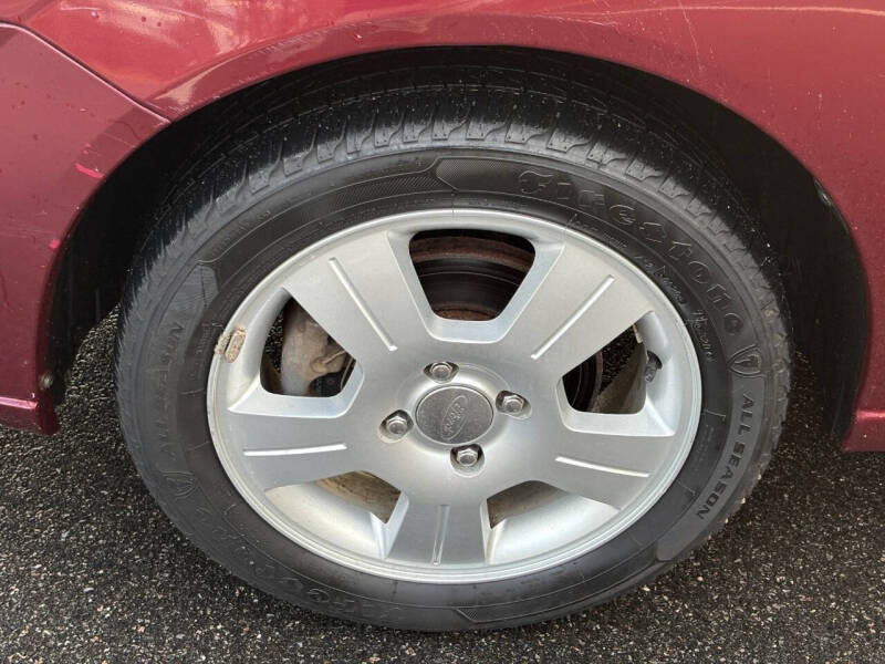 2007 Ford Focus ZX4 SES