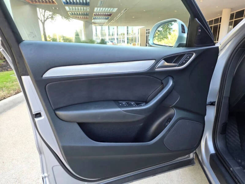 2016 Audi Q3 2.0T Premium Plus