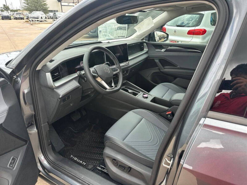 2026 Volkswagen Tiguan SE 4Motion